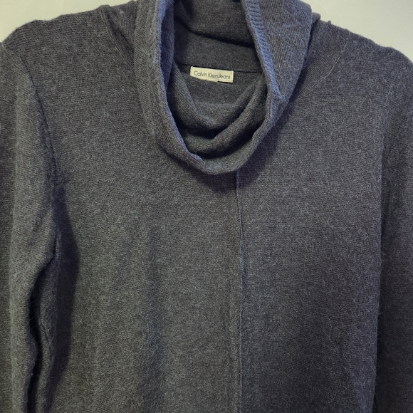 Calvin Klein Turtleneck Cowl Longsleeve Sweater - Picture 4 of 7